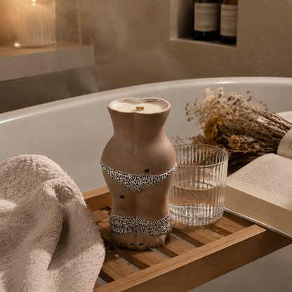 Handmade Ceramic Candle Gift Set – Cozy Soy Wax Scented Candle